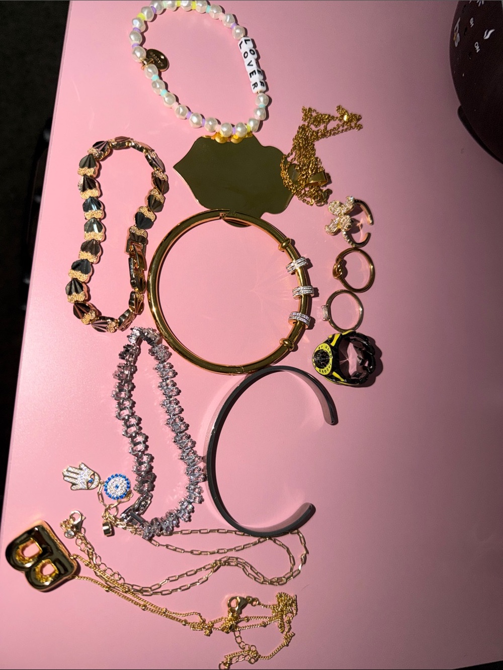 Jewlery bundle– Women’s Bracelet,necklace, ring